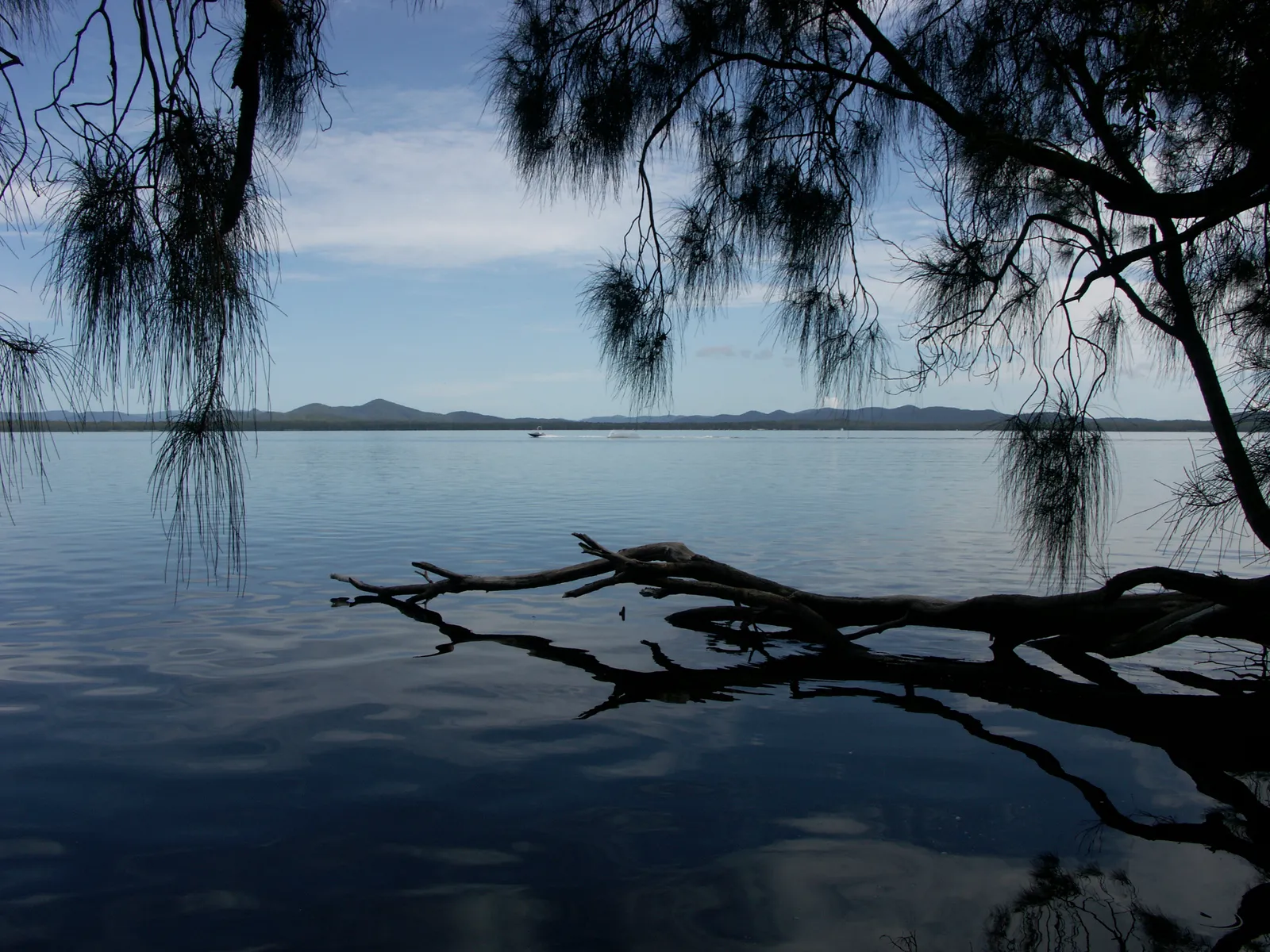 Bombah Broadwater near Mungo Brush in Myall Lakes National Park